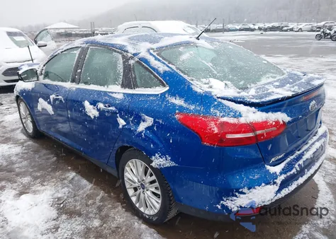 2018 Ford Focus Titanium from USA, damaged, VIN 1FADP3J21JL325941